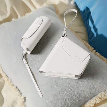 AURA Solo Carry Case Glacier White